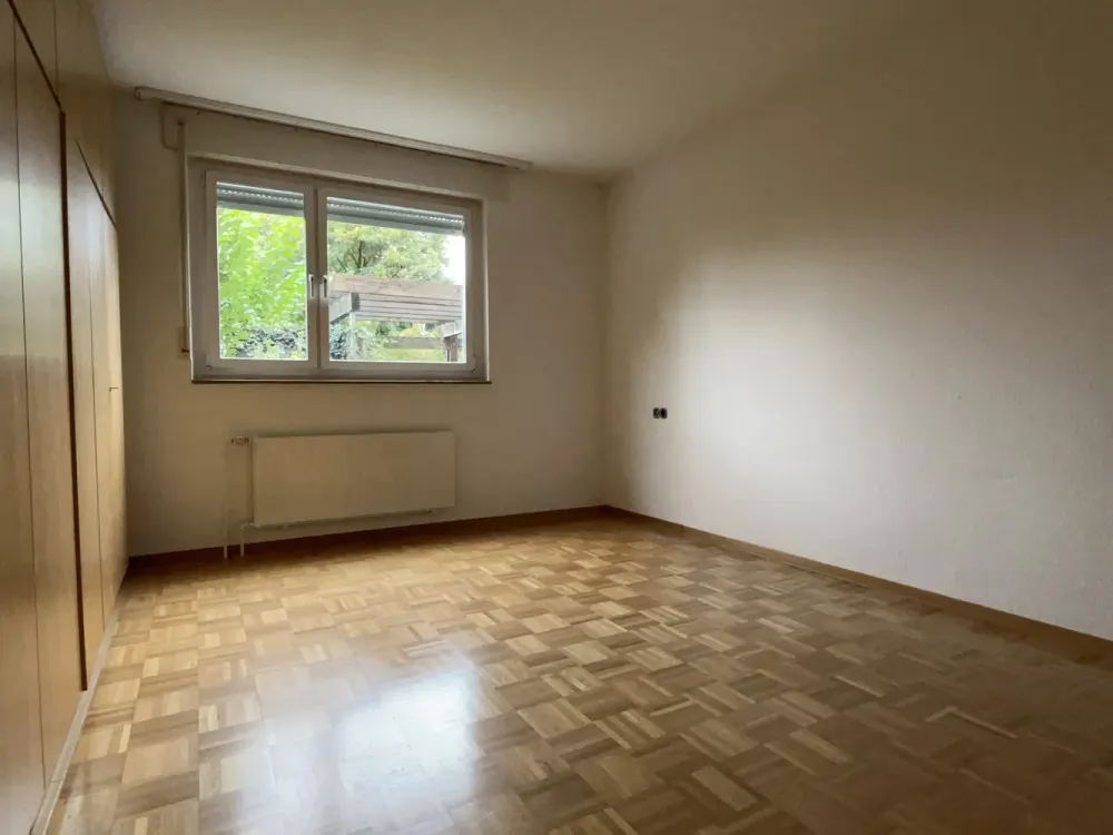 2-Zimmer-EG Wohnung mit großer Terrasse & Tiefgarage