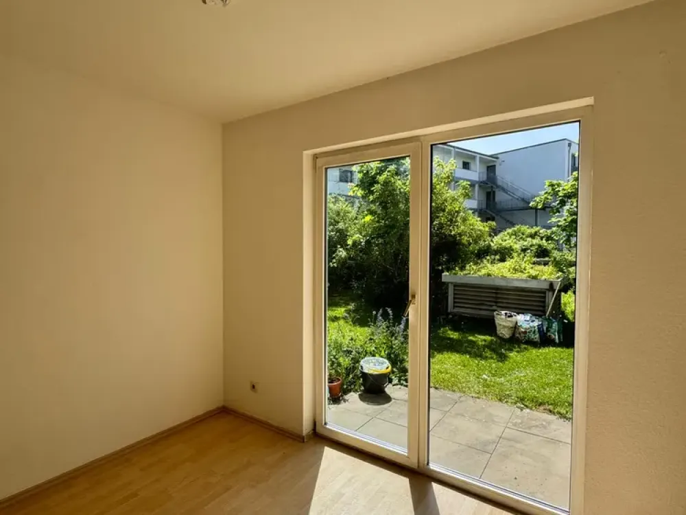 Helles 1-Zimmer-Apartment in Kassel mit Terrasse und Blick ins Grüne -nahe Uni