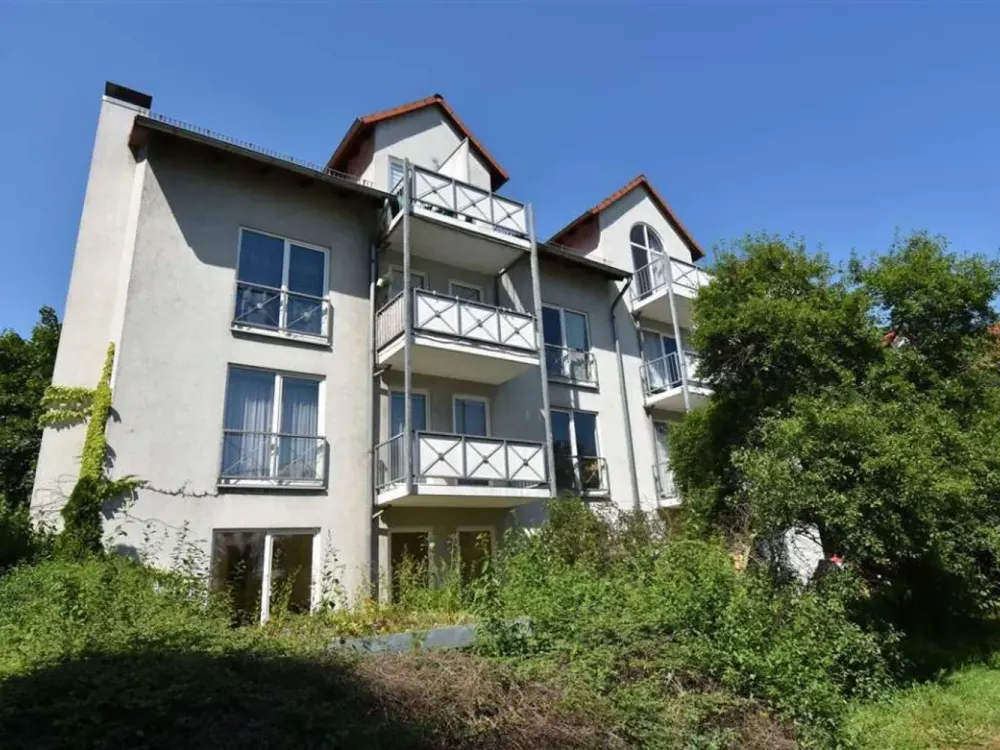 Helles 1-Zimmer-Apartment in Kassel mit Terrasse und Blick ins Grüne -nahe Uni