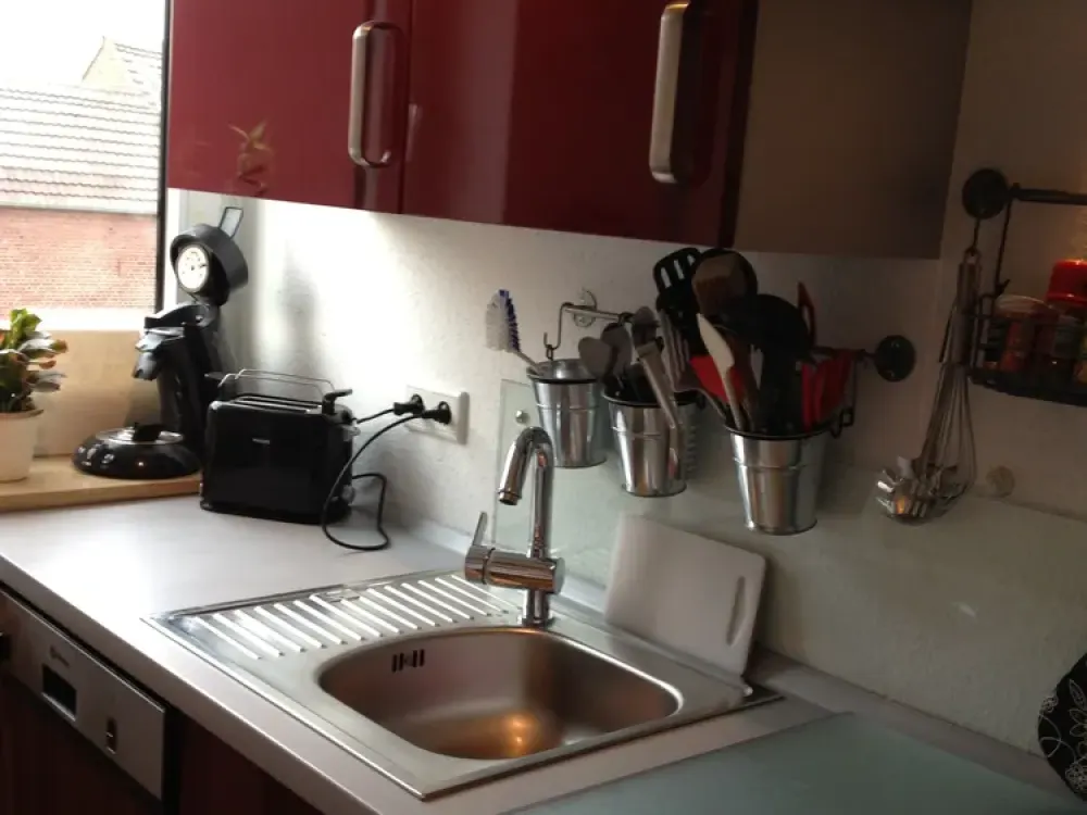 Well-maintained 2-room apartment 52sqm with balcony and parking space for rent from 1.1.2027 - commission-free