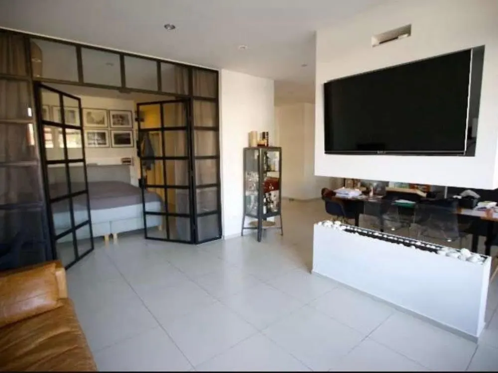 Exklusive voll möblierte Loft Wohnung im Herzen der Stadt