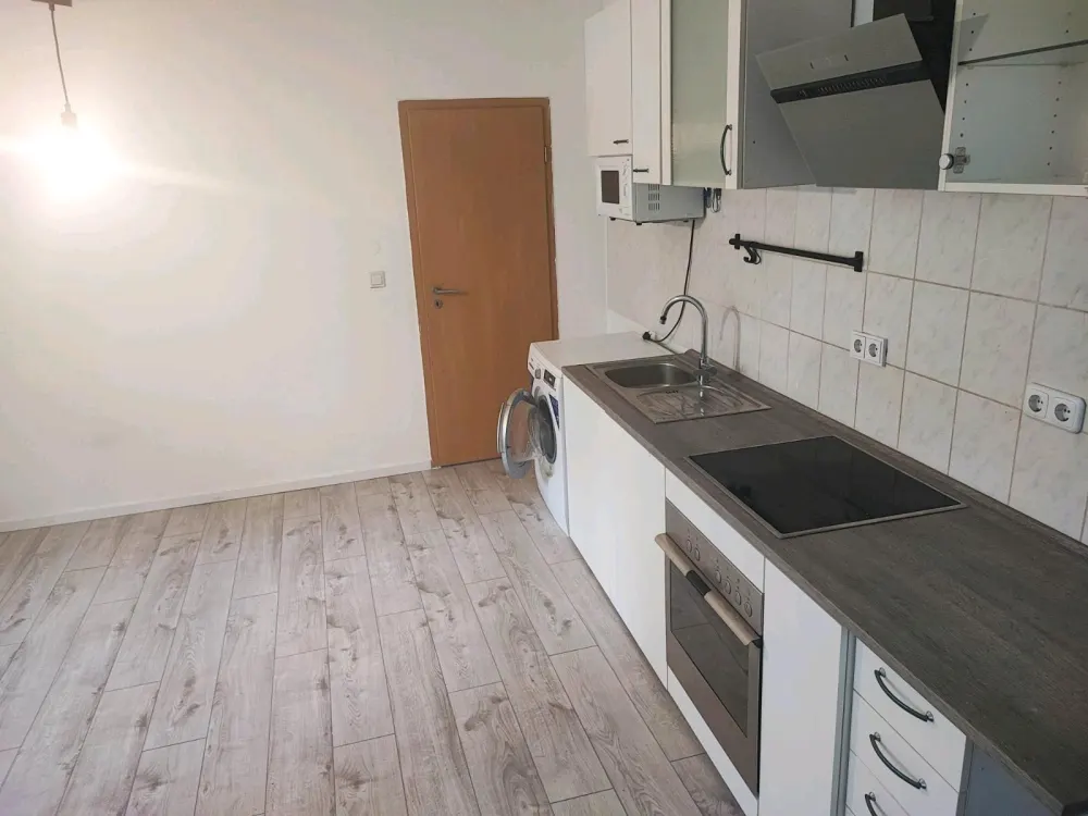 Zentral gelegene 1,5 Zimmer EG Wohnung mit eigenem Eingang