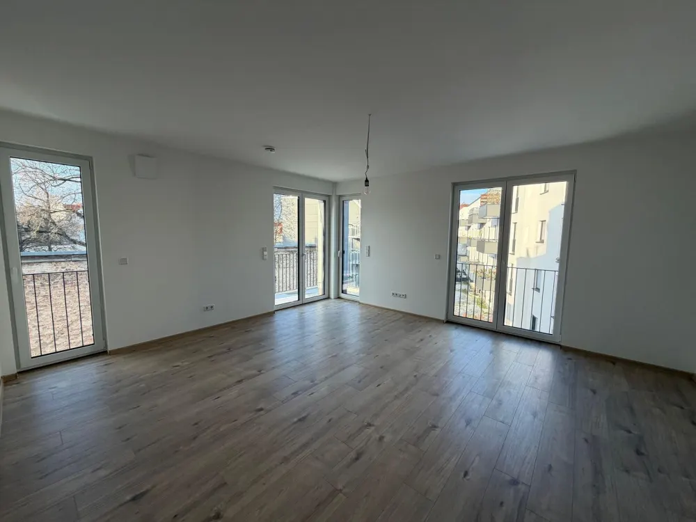 TOP! Erstbezug! 2-Zi.-Whg. Balkon, KFW 40 NH Niedrigenergie Haus, ruhige Lage, 10 Min. zur S-Bahn!