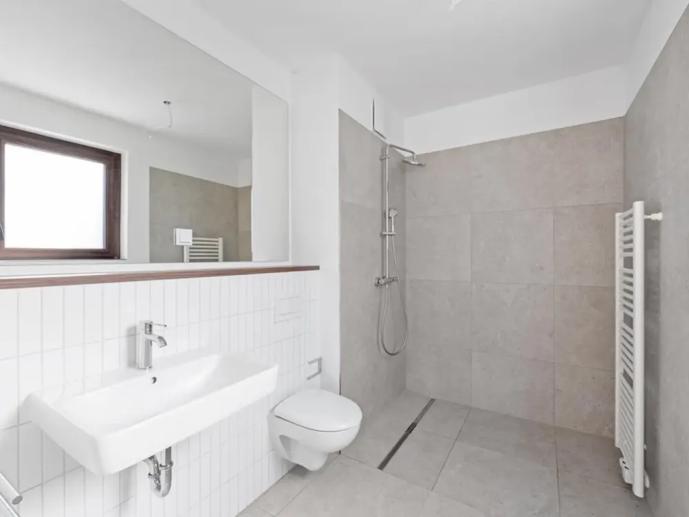 Preisgedämpfte 1 Zimmer-Wohnung mit geschützter Loggia im Neubauquartier Deiker Höfe!