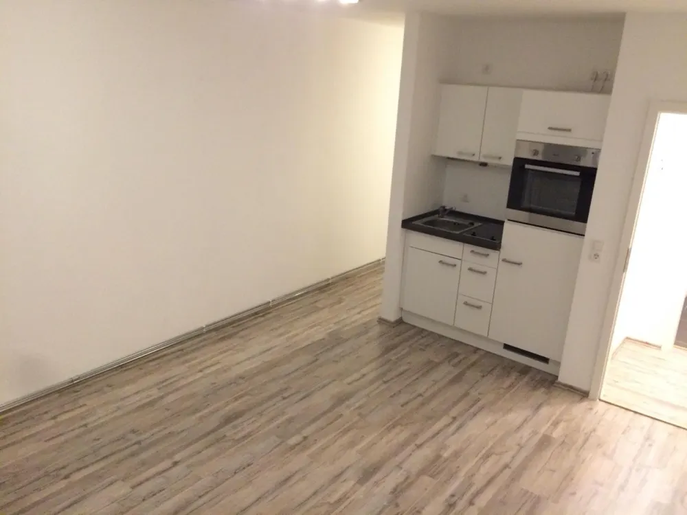 Helle 1 Zimmer Wohnung im Vorderen Westen