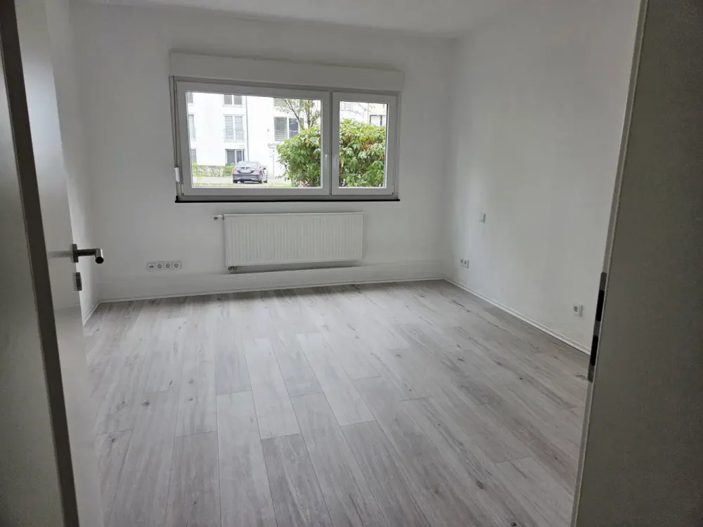 frisch sanierte 4 Zi EG-Wohnung im Herzen von Grengel