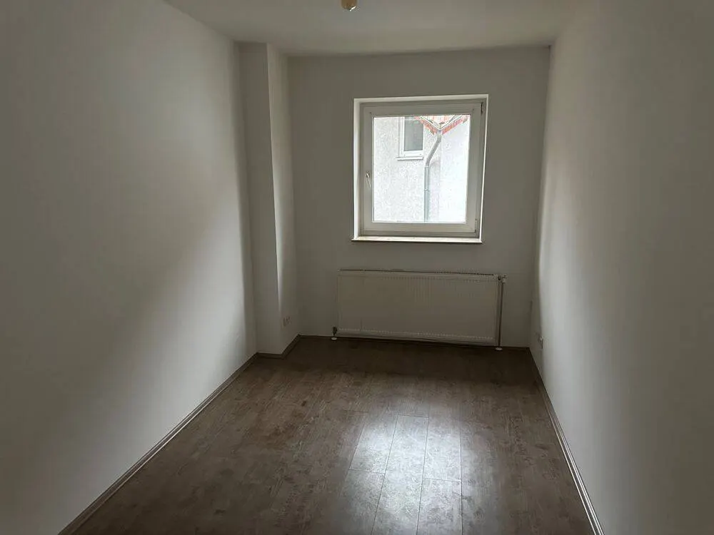 Maisonette mit 4 ZKB Wohnung mit kleinen Wintergarten auf jeder Etage in Kassel Forstfeld