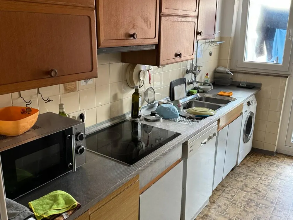 2 WG Zimmer in Stuttgart Süd zu vermieten
