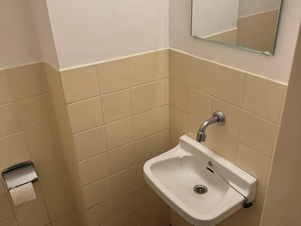 2 WG Zimmer in Stuttgart Süd zu vermieten