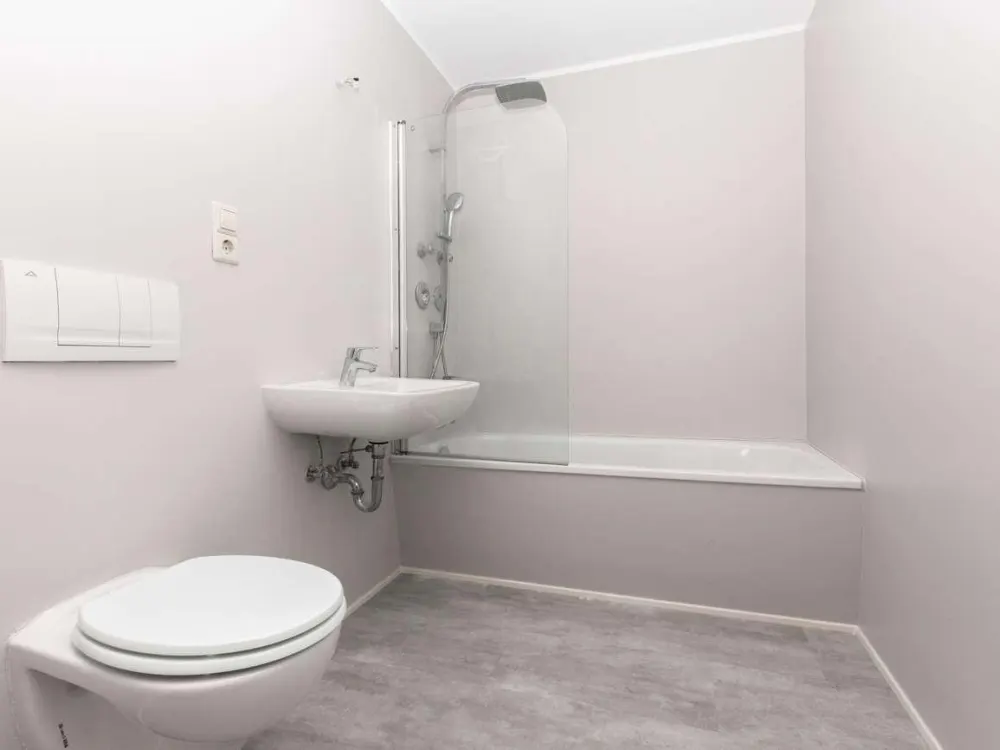 ZENTRAL WOHNEN IN RÖTHA | Maisonette mit 3 Zimmern und TG-Stellplatz