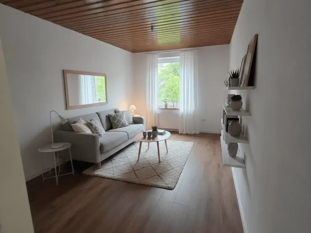 **Befristet auf 1 Jahr** 2-Zimmer Wohnung Düsseldorf