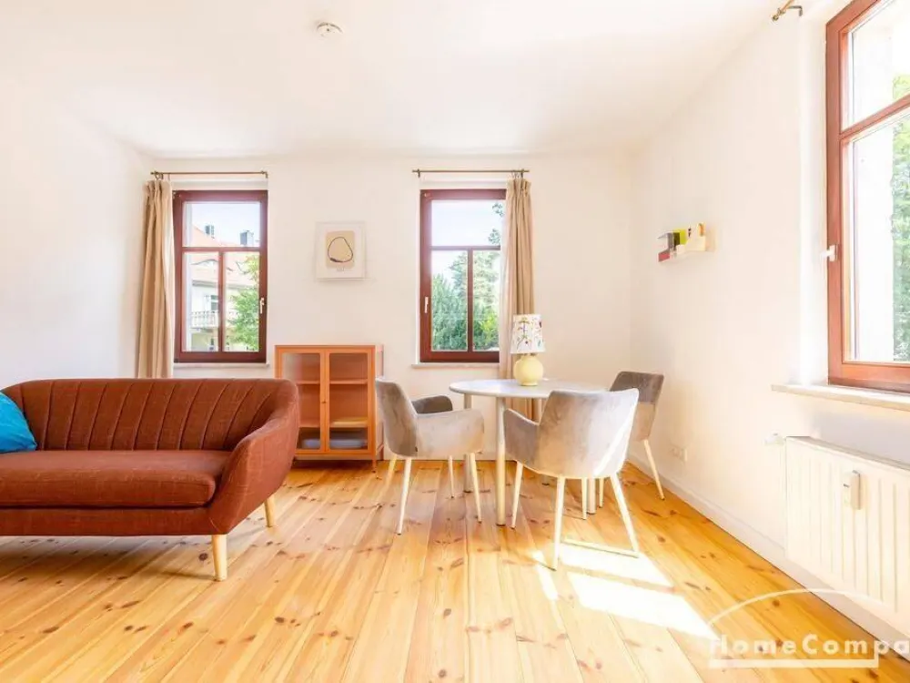 28096 HomeCompany Dresden Furnished 2-Room Apartment in Dresden-Blasewitz max. 2 Persons