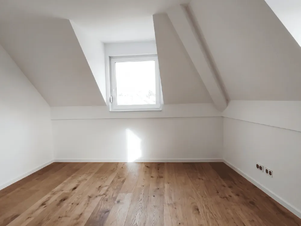 Traumhafte 2-Zimmer-DG-Wohnung im Erstbezug + moderner Neubau + Lift + FuBo-Heizung + Parkett + Bäckerei im Haus