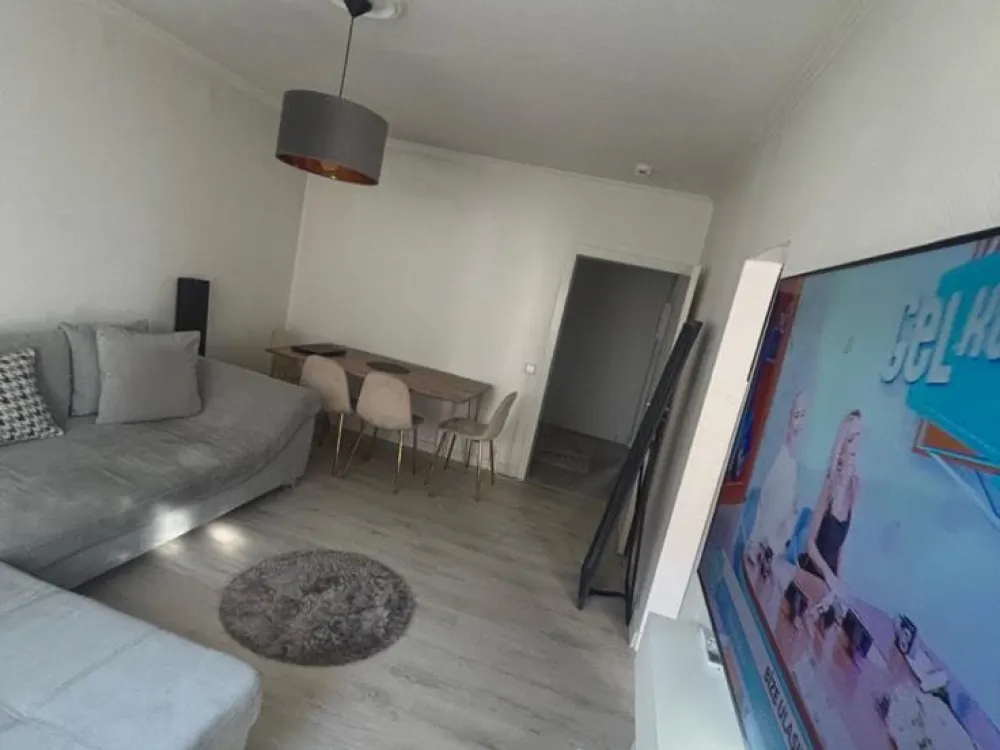 3 Zimmer Wohnung in Friedrichshain top Lage