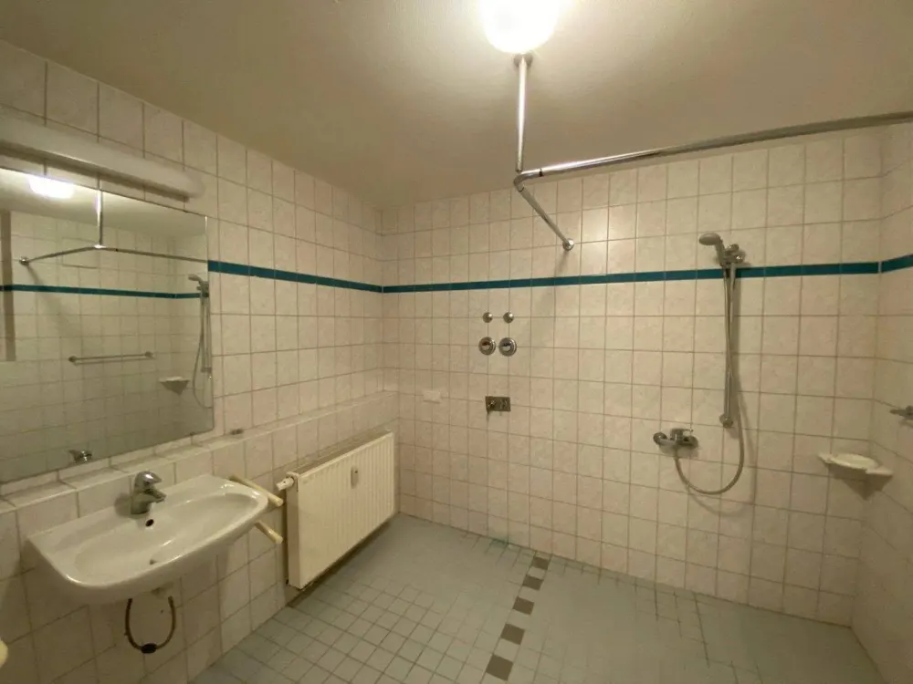 Für Mieter ab 60 Jahre: gemütliche 2-Zi.-Wohnung mit Balkon!