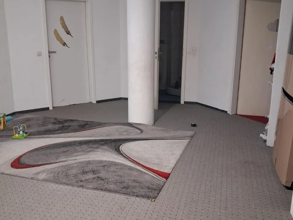 Wohnen mit Charakter: Großzügige 5-Zimmer-Wohnung in Saarbrücken