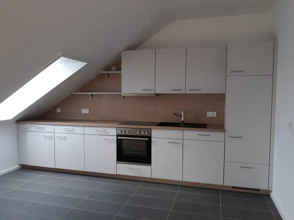 Großzügige Dachgeschoßwohnung