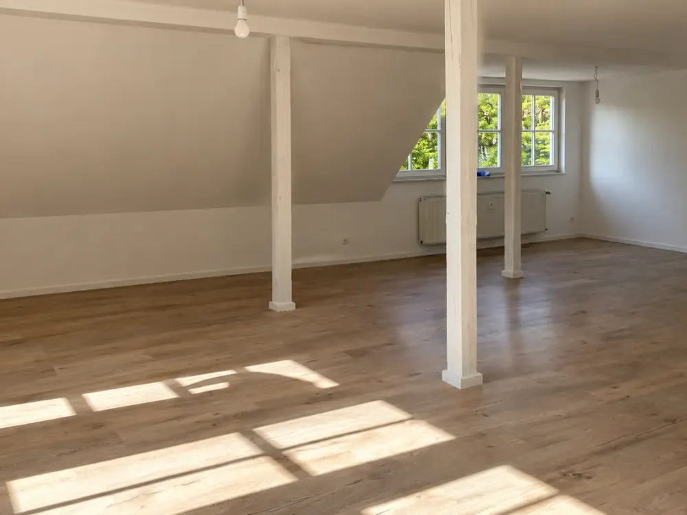Neu saniert 3-Zimmer-Wohnung mit Stellplatz in Dresden