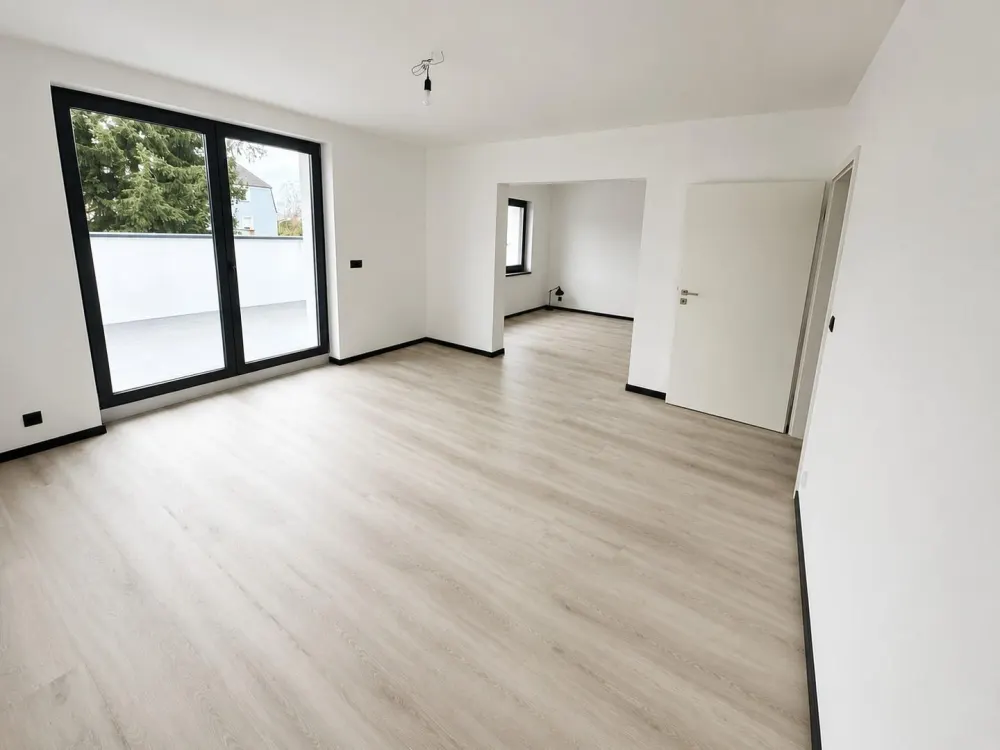Traumhafte 3-4-Zimmer-Wohnung mit großer Terrasse in Nürnberg-Reichelsdorf