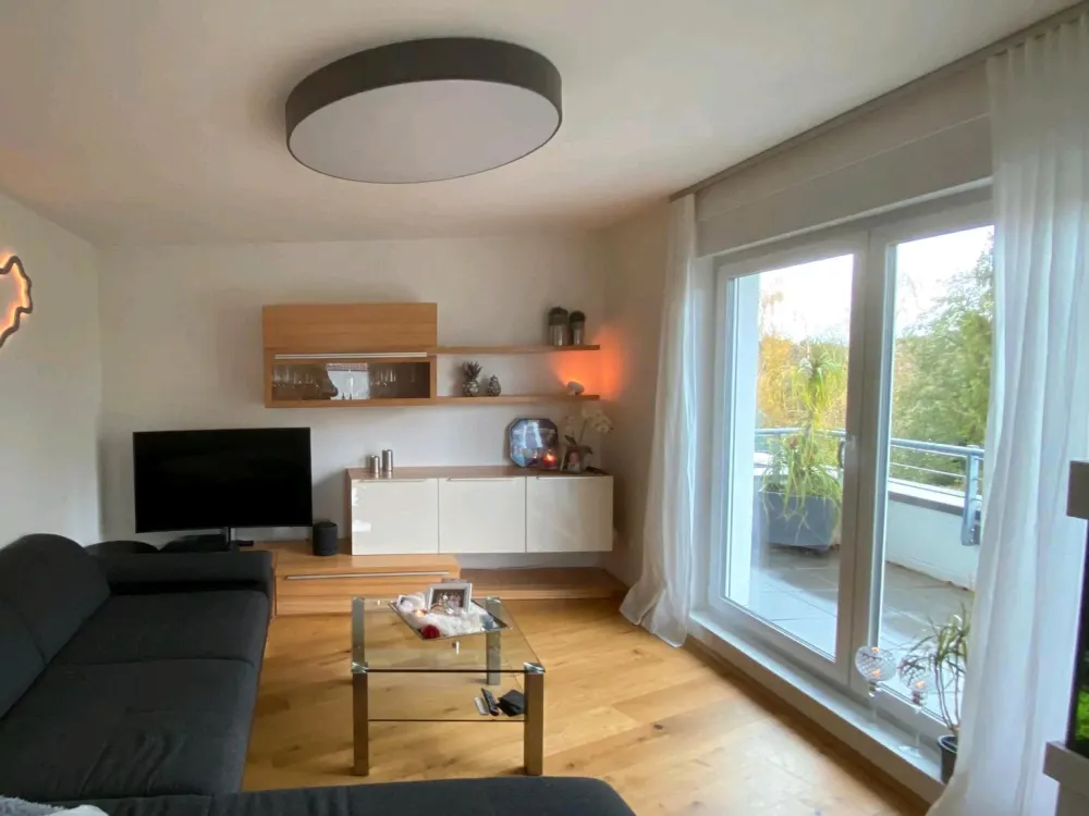 Möbliertes Luxus-Penthouse in DO-Höchsten