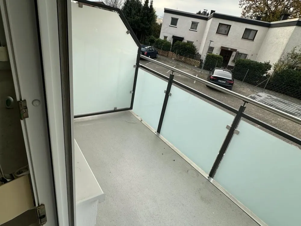 3Zimmer WG Wohnung Oder ganze komplette Wohnung