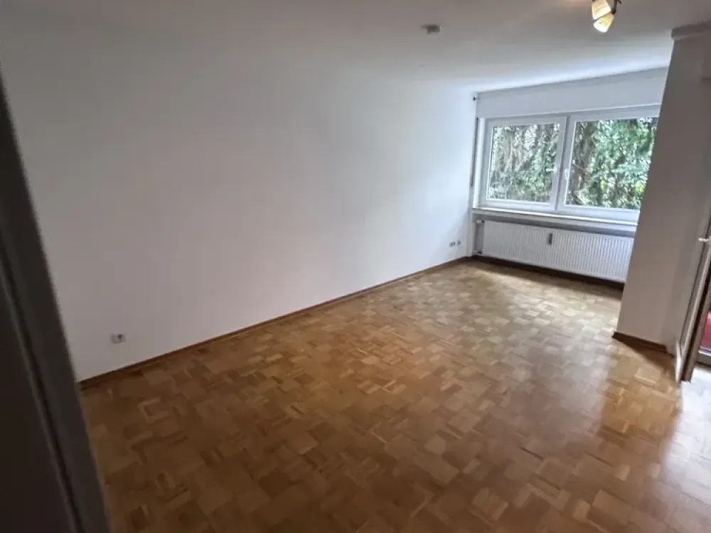 Compact 1-Room Apartment in Köln-Weiden