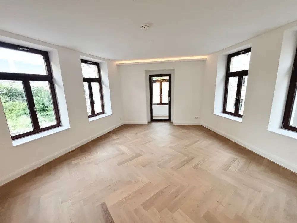 This is it! + First occupancy + Parquet + Underfloor heating + Daylight bathroom with tub & shower + LED lighting