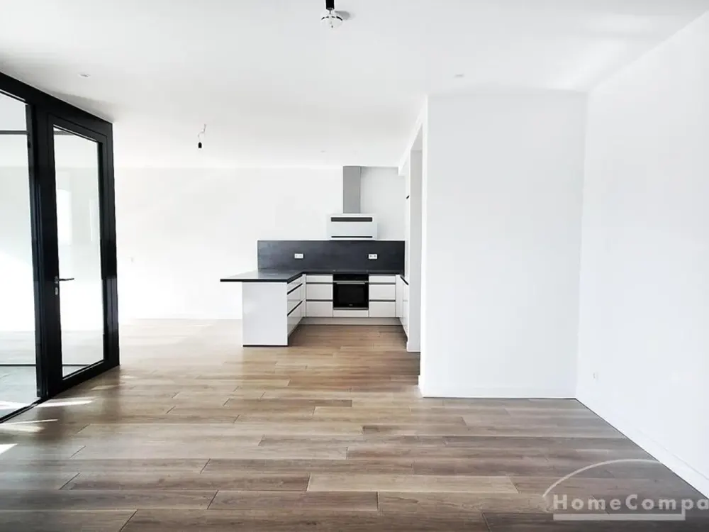 Sachsenhausen 8065917 - Landmark Henninger Tower, when living becomes an experience!
