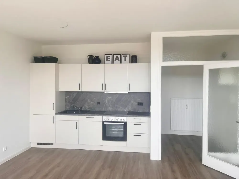4 Zi -Wohnung Rellinger Ortskern 93 m² kernsaniert mit Balkon zum 1.6.26 zu vermieten !