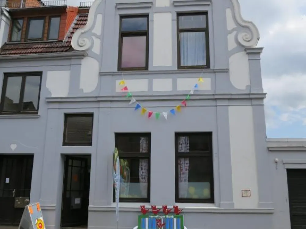 Schöne 5-Zimmer Altbauwohnung