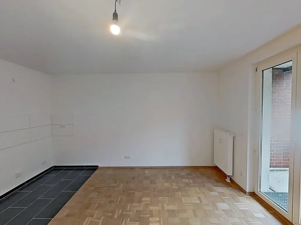 Chic 2-Room Apartment with BALCONY in Leipzig-Bemerode