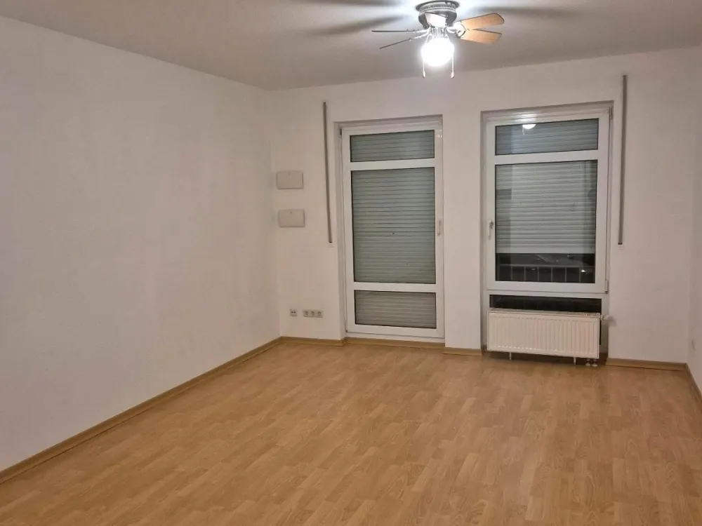 1 Zimmer Wohnung, zentral in Falkensee, frei ab 01.12.