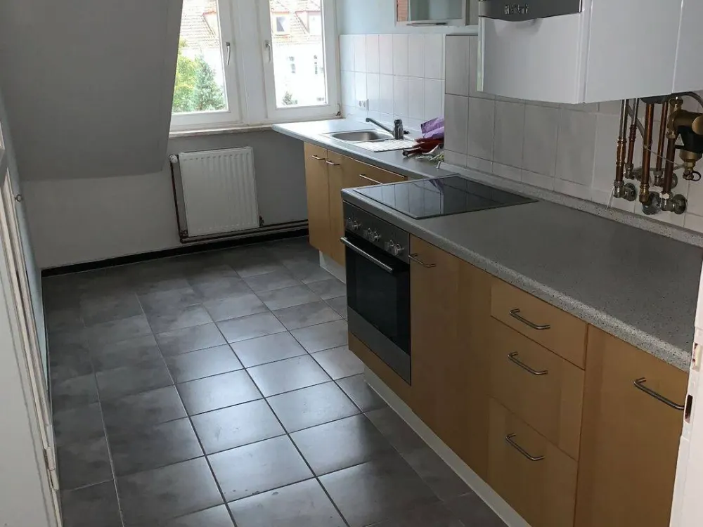 Schöne 2-Zimmer-Wohnung mit EBK in der Südstadt!