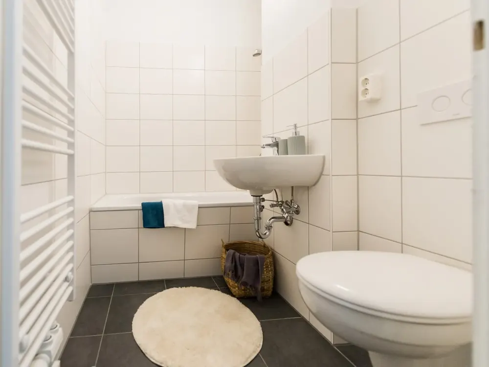 Bargain Apartment with Balcony! WBS