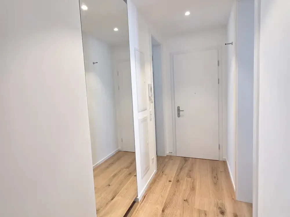 2-Zimmer-Whg., Bornheim, Erstbezug nach Modernisierung