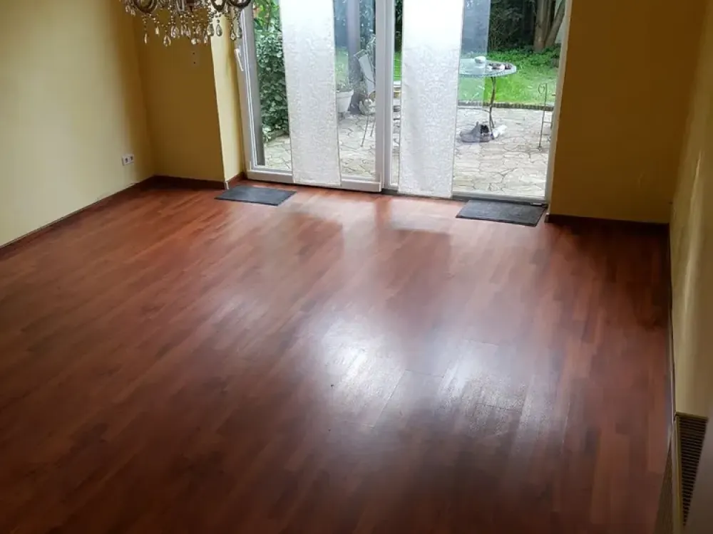 Wohnen mit Charakter: Großzügige 6-Zimmer-Wohnung in Hannover