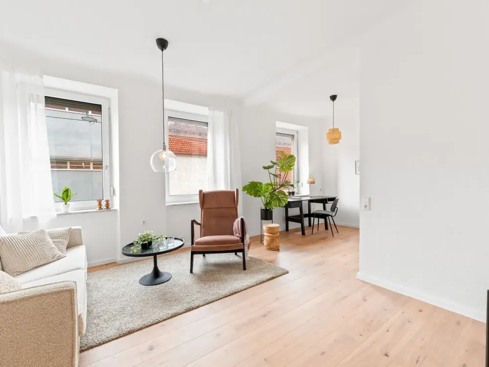 Neue Küche inkl. - Renovierte 3,5-Zimmerwohnung nahe Villa Berg