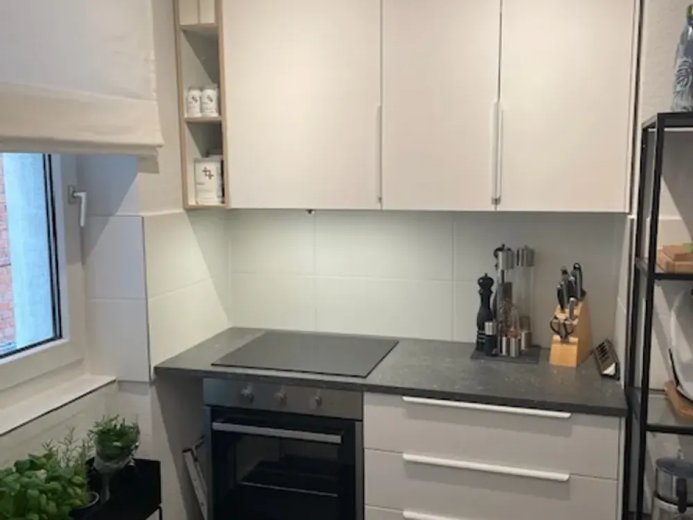 Neue Küche inkl. - Renovierte 3,5-Zimmerwohnung nahe Villa Berg