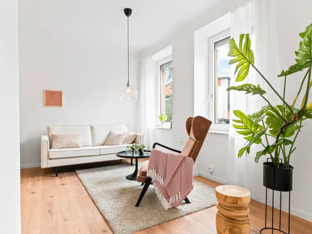 Neue Küche inkl. - Renovierte 3,5-Zimmerwohnung nahe Villa Berg