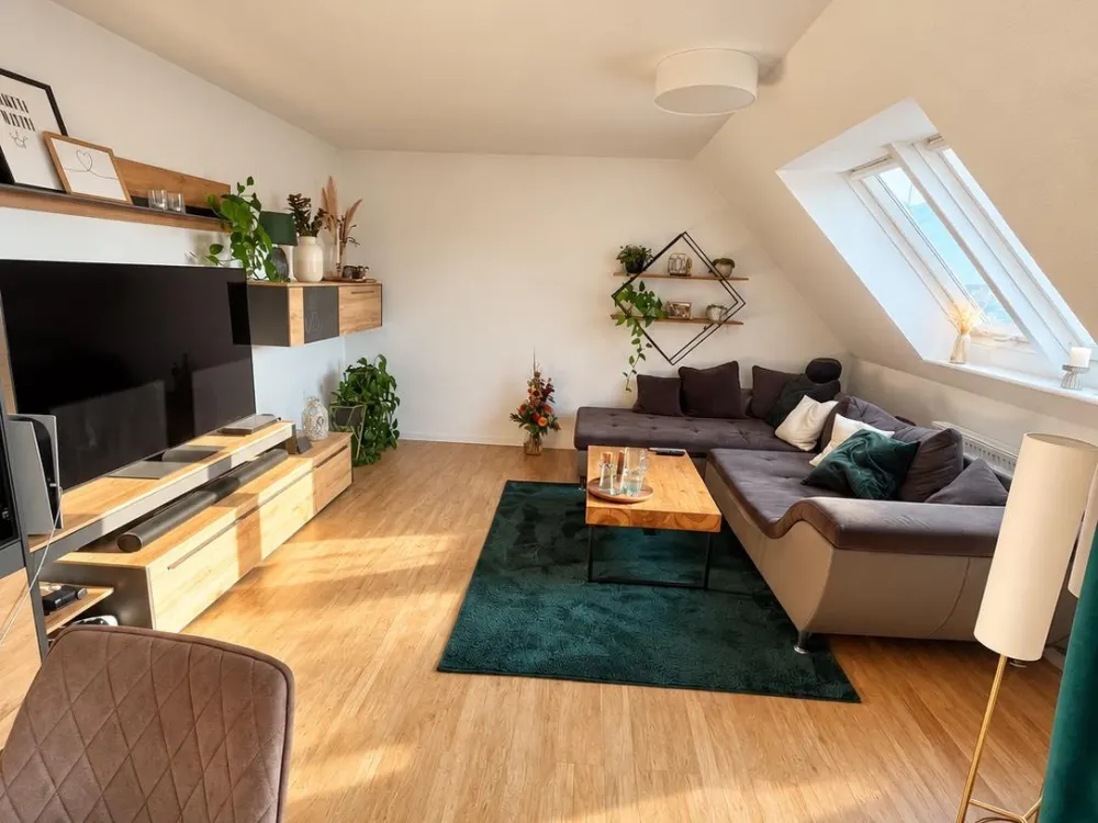 Großzügige Dachgeschosswohnung im Stadtzentrum mit Sonnenterrasse