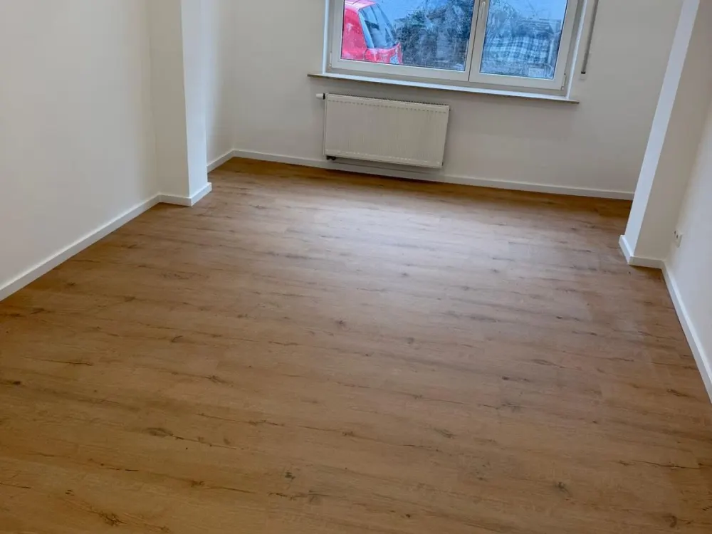 Sanierte 2 Zi. Wohnung in Wiesbaden Medenbach