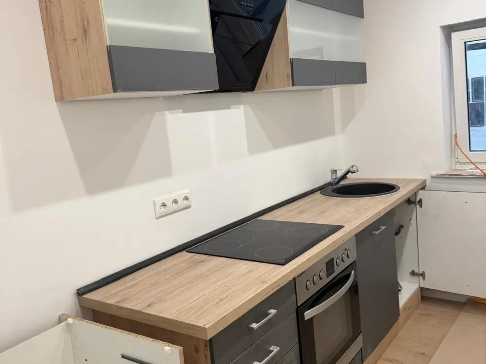 Sanierte 2 Zi. Wohnung in Wiesbaden Medenbach