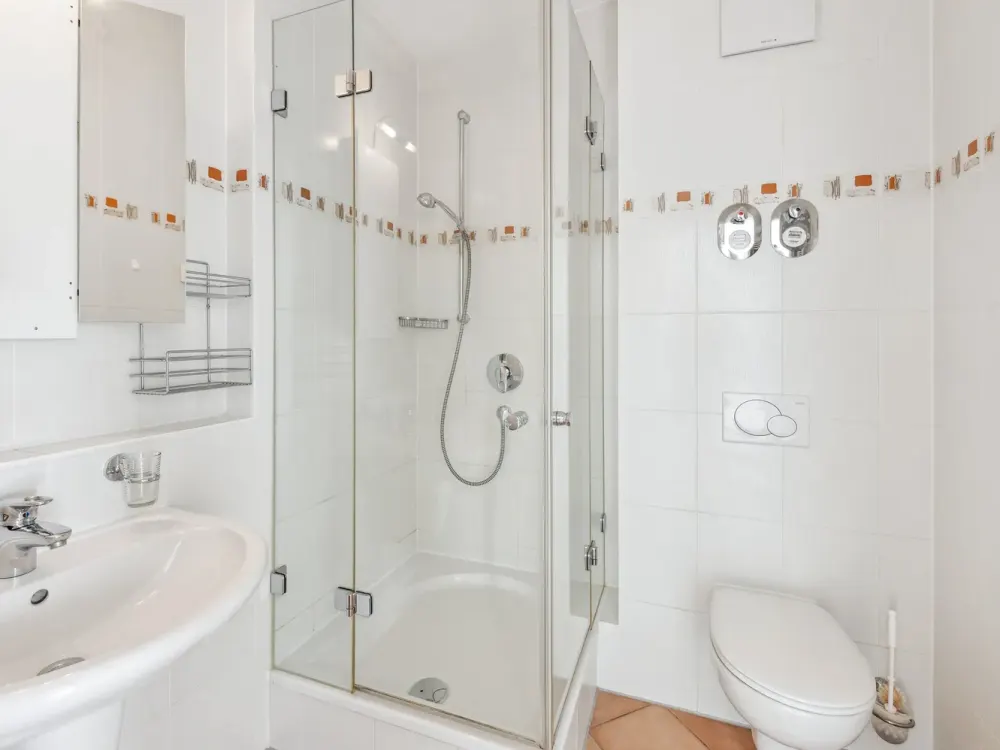 Luxuriöse lichtdurchflutete 4,5 Zimmer Penthouse-Wohnung mit Blick auf das Viadukt von Bietigheim