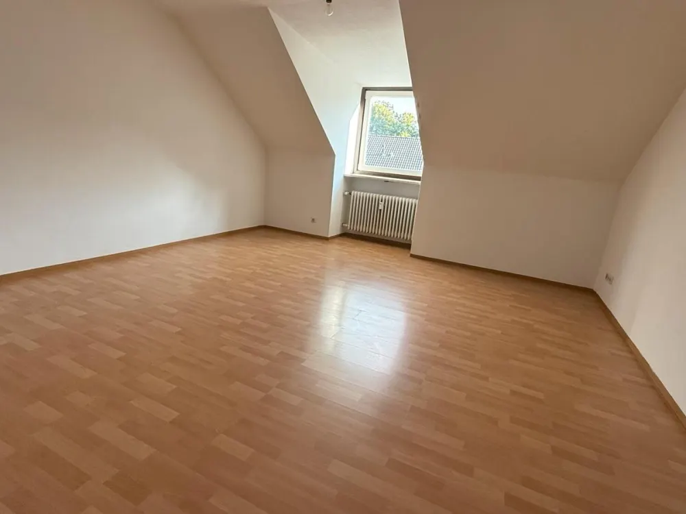3 Zimmerwohnung 2. OG München Trudering nahe Bahnhof
