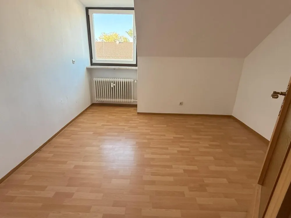 3 Zimmerwohnung 2. OG München Trudering nahe Bahnhof