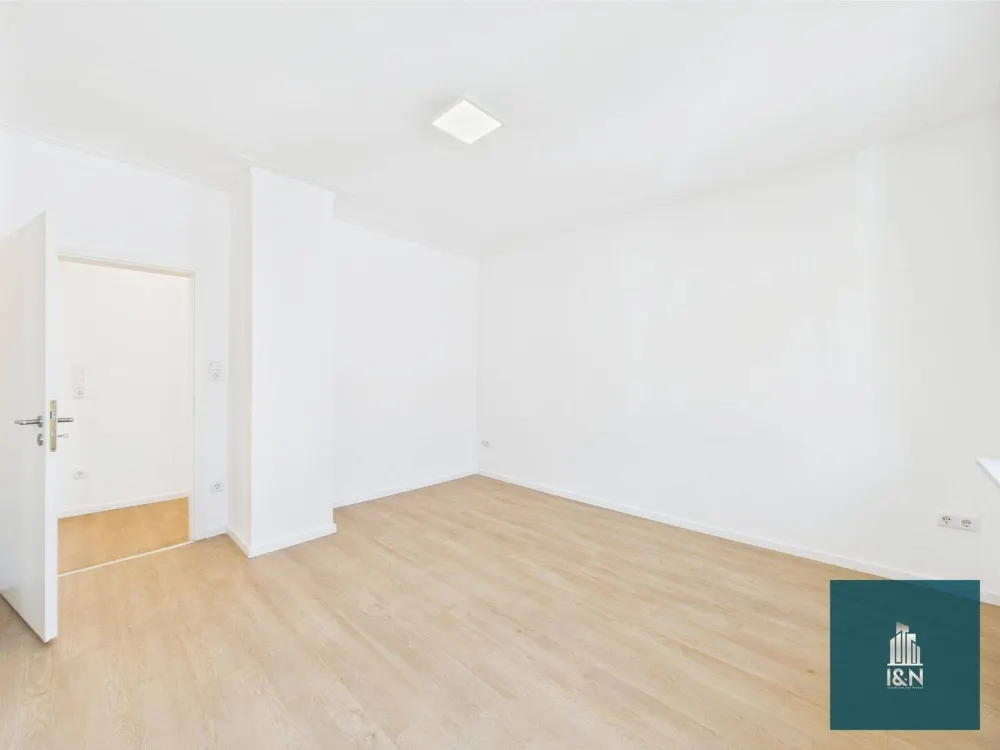 Renovierte 3,5-Zimmer Wohnung mit Außenstellplatz in der Neckarvorstadt