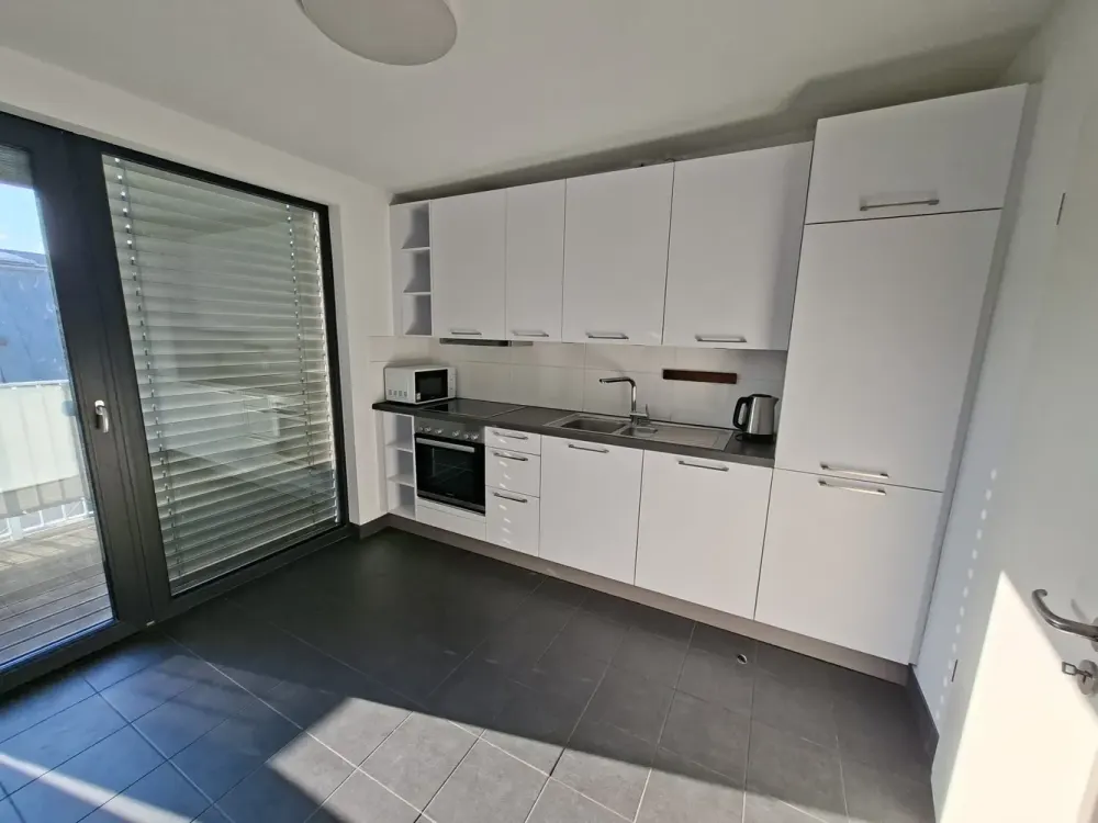 Neubau im herzen P`Bergs! Traumhafte 2-Zi.,DG-W! mit großzügiger Terrasse !!!ENG scroll down!