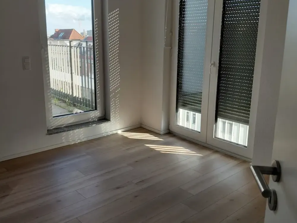 roof top Apartment mit kleiner Terrasse und Einbauküche