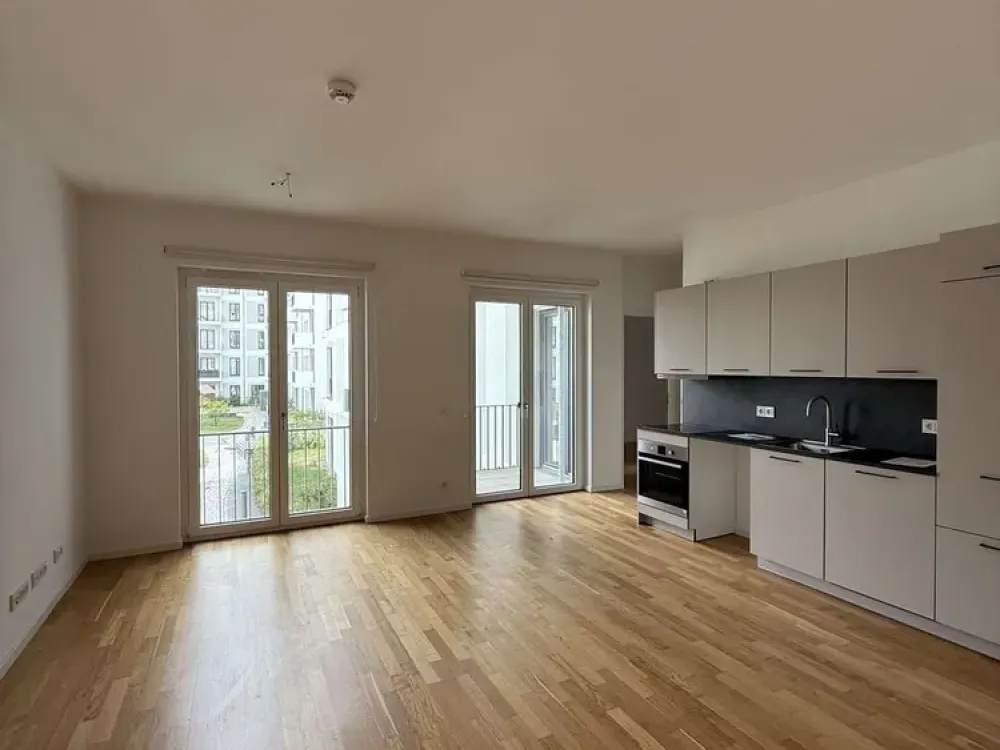 2 Zimmer mit Balkon und Badewanne- HAVELUFER Quartier