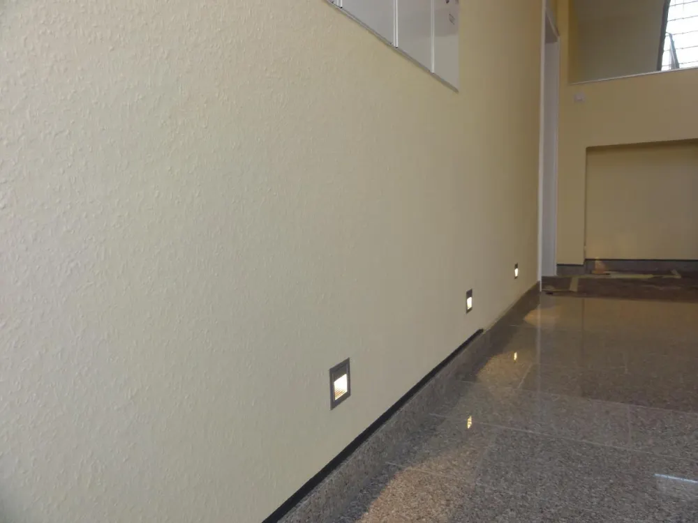 Helle Citywohnung in der Weißenburger Straße 6, Ecke Kaiserstraße, Balkon
